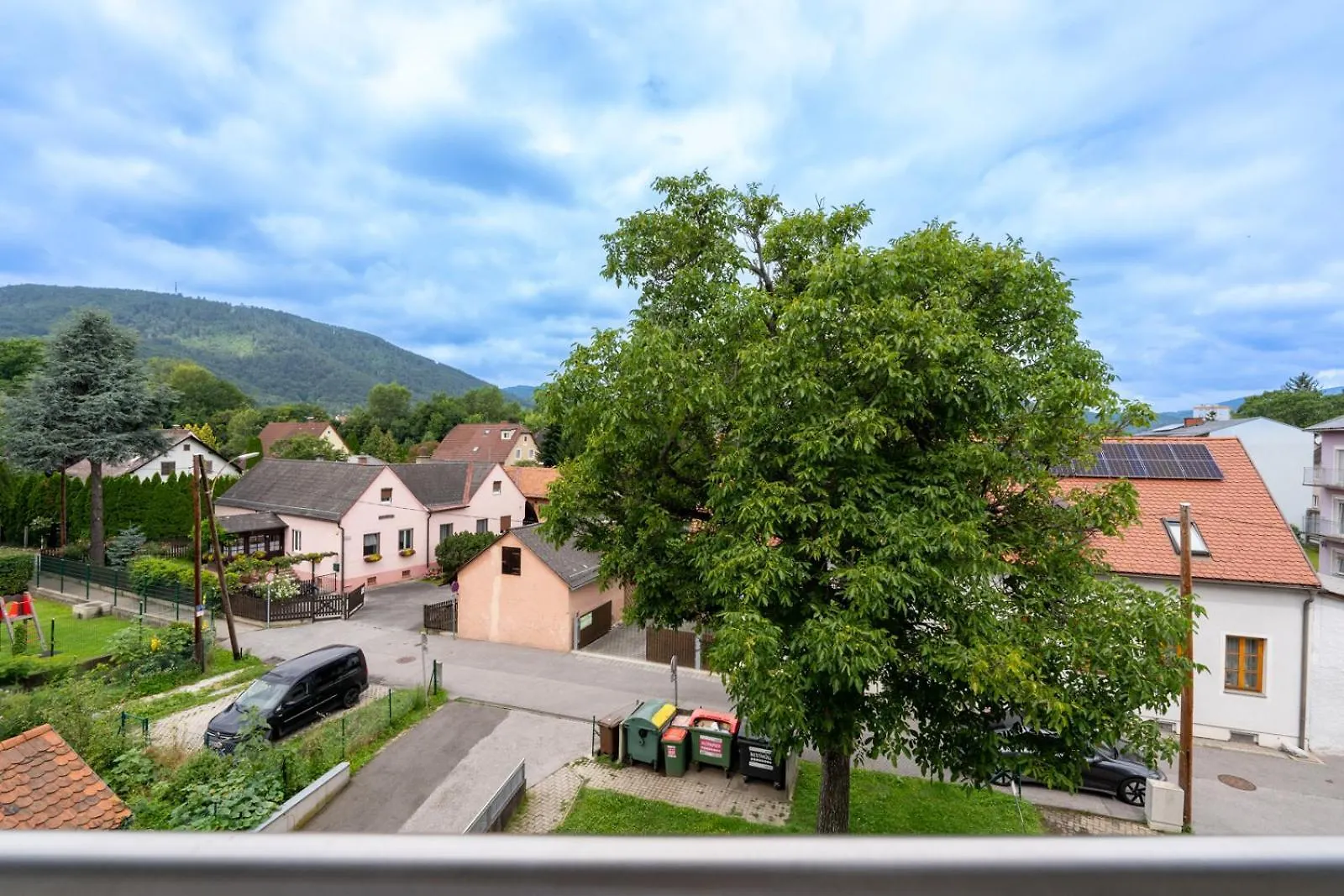 Sonniges Apartment Mit Balkon Graz