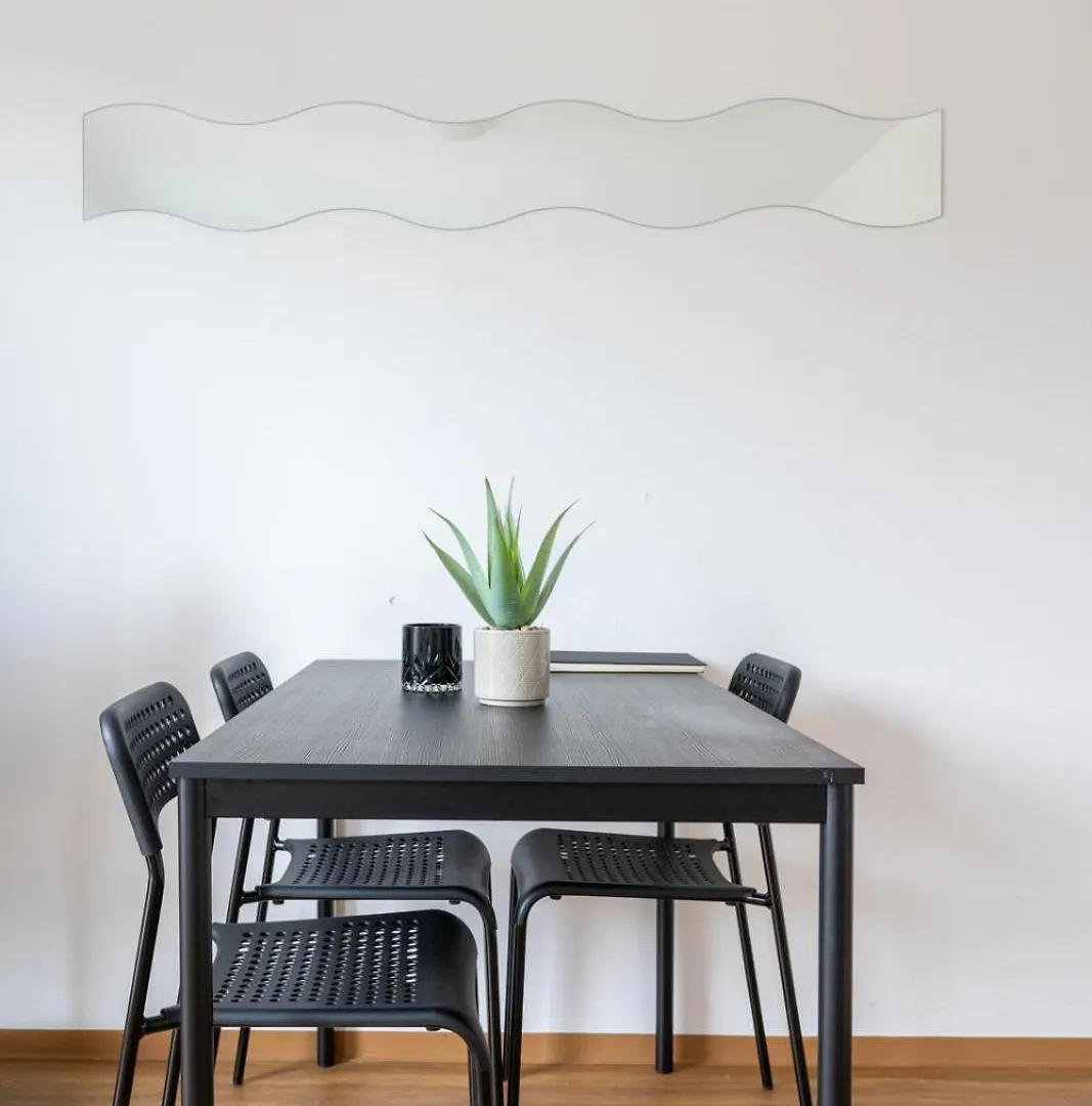 Sonniges Apartment Mit Balkon Graz